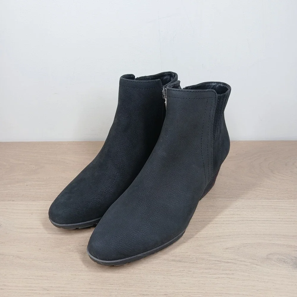Blondo Ankle Boots Womens 9 Black Leather Waterproof Side Zip Stacked Block Heel